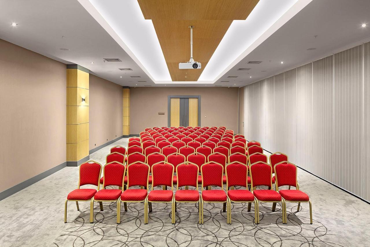 Ramada Plaza By Wyndham Εσκίσεχιρ Εξωτερικό φωτογραφία