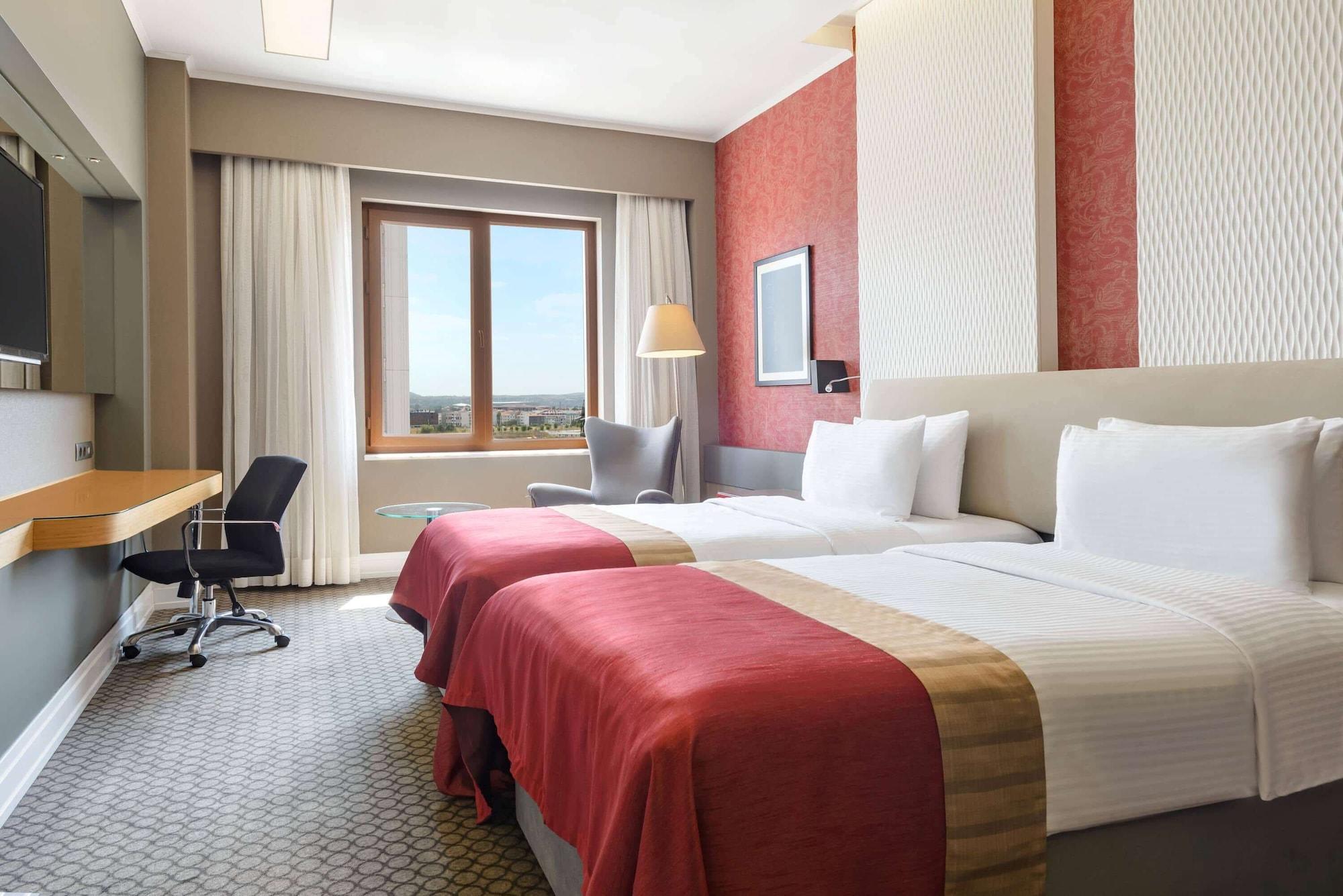 Ramada Plaza By Wyndham Εσκίσεχιρ Εξωτερικό φωτογραφία