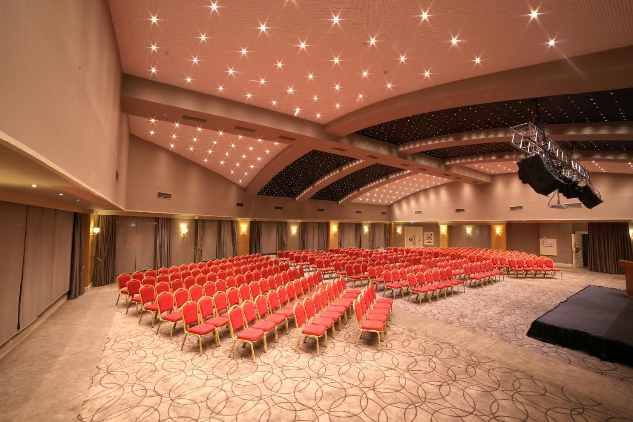 Ramada Plaza By Wyndham Εσκίσεχιρ Εξωτερικό φωτογραφία